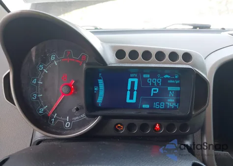 2015 Chevrolet Sonic Ltz Auto z USA, uszkodzony, nr VIN 1G1JE5SBXF4117483